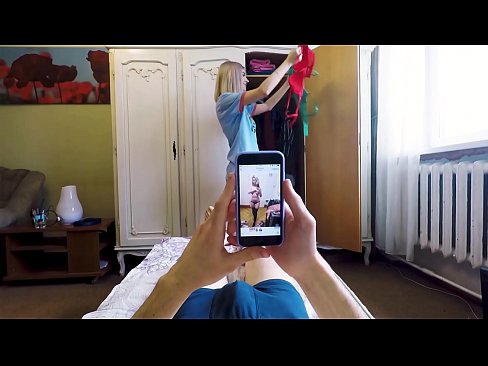❤️ Stesøsteren fikk broren til å komme rett før mamma kom hjem ❤ Russisk porno på porno no.sexafinkarasskaz.ru ❌❤